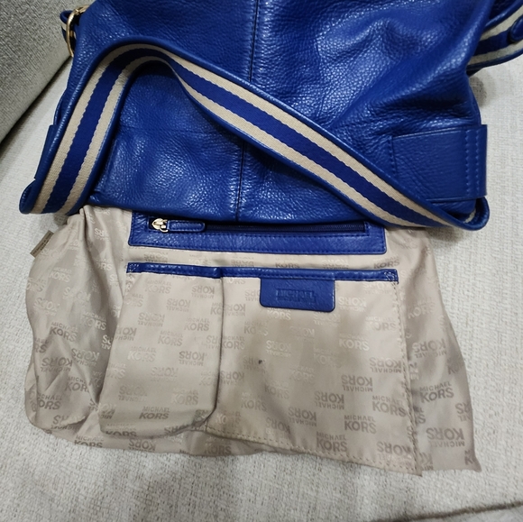 Michael Kors Blue Leather Shoulder Bag Purse - Picture 14 of 14